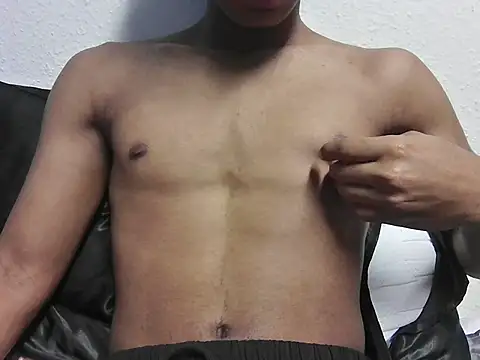 Saadmyy4444 online show from 05-01-26, 04:56