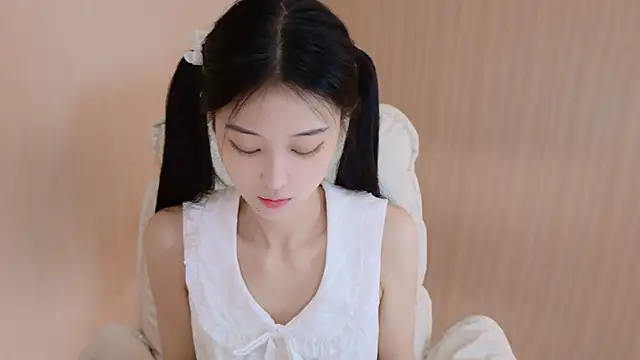 iiiiiiiiiu online show from 04-09-26, 06:15