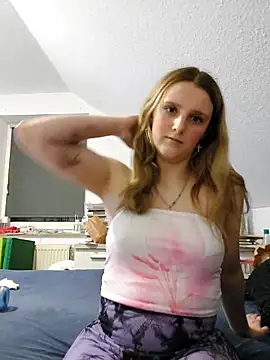 Snapshot of HotAlice69 chatting on 02-26-26, 10:54 HotAlice69 online show from 02-26-26, 10:54