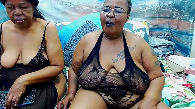 SEXY MATURExx online show from 07-22-26, 05:04