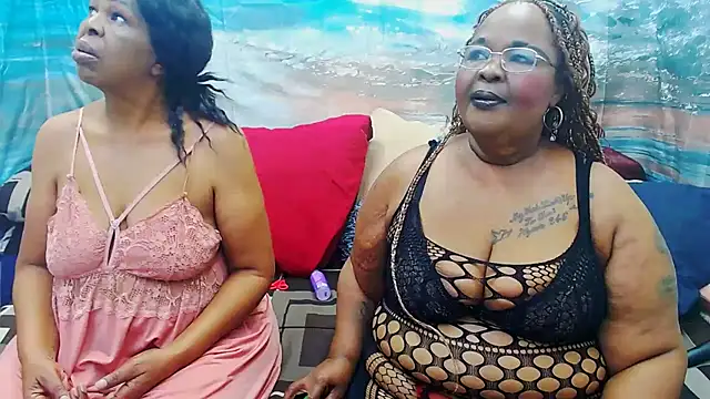 SEXY MATURExx online show from 06-20-26, 05:40