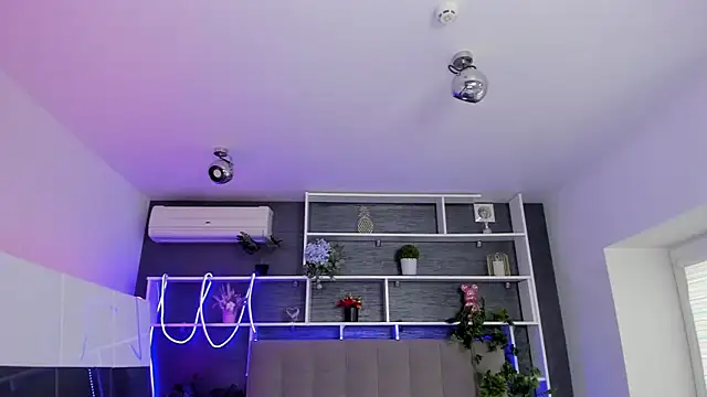 StephieRousee online show from 03-20-26, 06:25