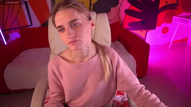 DiamondNina online show from 03-18-26, 08:32