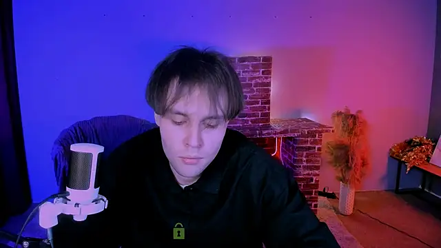 Snapshot of mister_alex_ chatting on 01-12-26, 07:42 mister alex online show from 01-12-26, 07:42