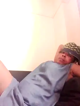 Snapshot of SexyEbonyQueen chatting on 01-15-26, 11:13 SexyEbonyQueen online show from 01-15-26, 11:13