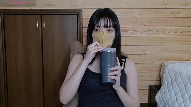 minami room online show from 06-17-26, 06:57