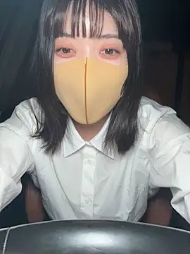 minami room online show from 05-25-26, 11:09