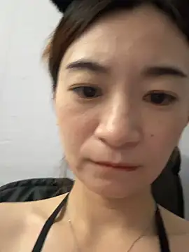 Snapshot of Xiaojuzi- chatting on 07-14-26, 01:39 Xiaojuzi- online show from 07-14-26, 01:39