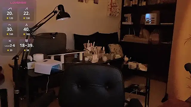 Xiaojuzi- online show from 04-15-26, 01:48