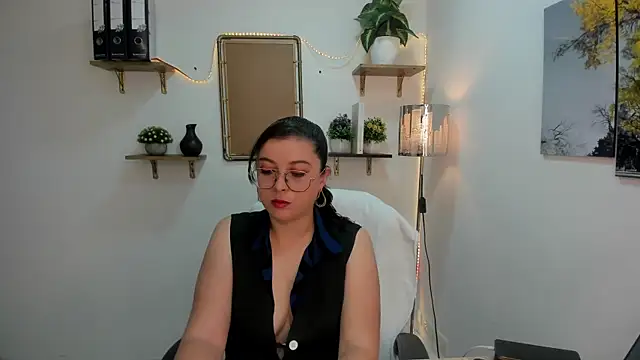 Victoria cg1 online show from 01-12-26, 12:45