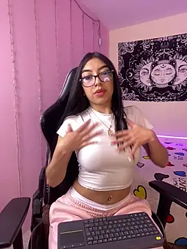 Natsrose online show from 02-26-26, 03:23