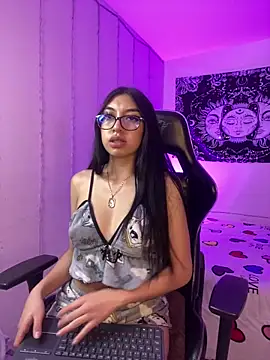 Natsrose online show from 02-21-26, 01:24