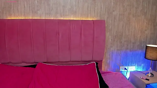 Snapshot of alyy_cut3 chatting on 01-15-26, 01:25 alyy cut3 online show from 01-15-26, 01:25