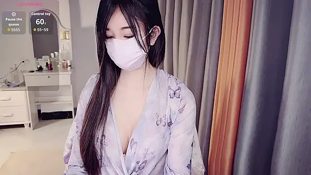 NolanMia online show from 03-07-26, 12:17