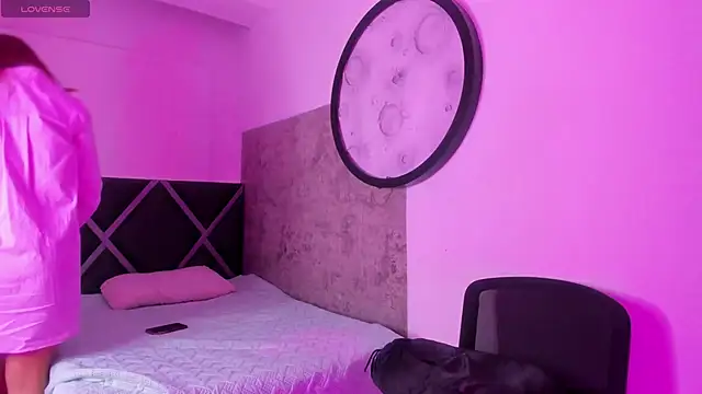 AuraFuego online show from 03-25-26, 11:09