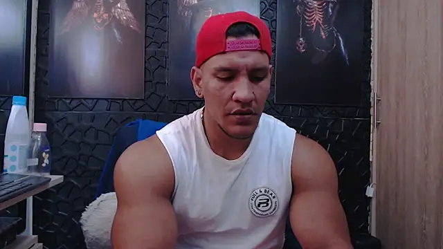 viktor herrera online show from 03-07-26, 04:56