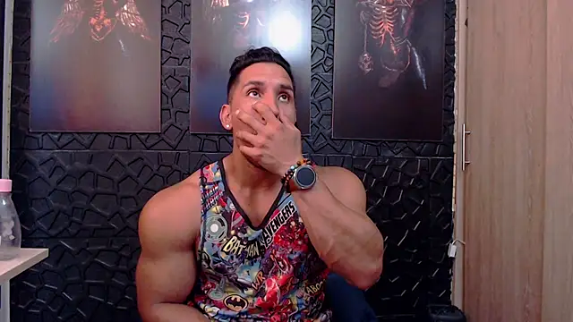 viktor herrera online show from 03-11-26, 04:56