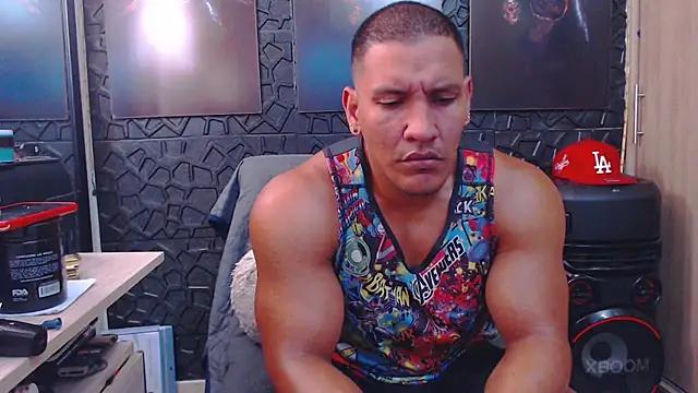 Snapshot of viktor_herrera chatting on 07-28-26, 12:48 viktor herrera online show from 07-28-26, 12:48