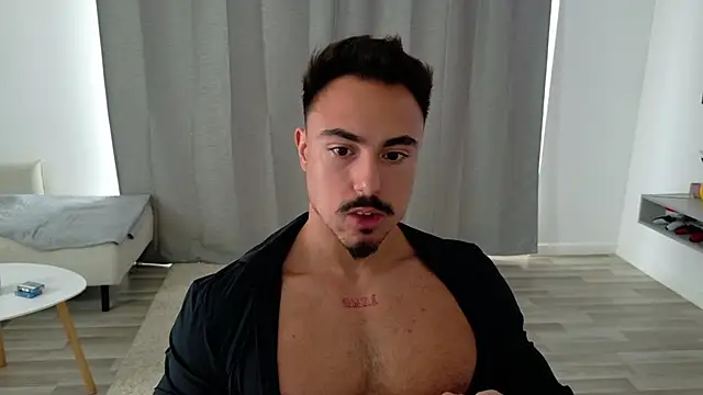 Snapshot of Master_Lukas chatting on 05-21-26, 12:13 Master Lukas online show from 05-21-26, 12:13