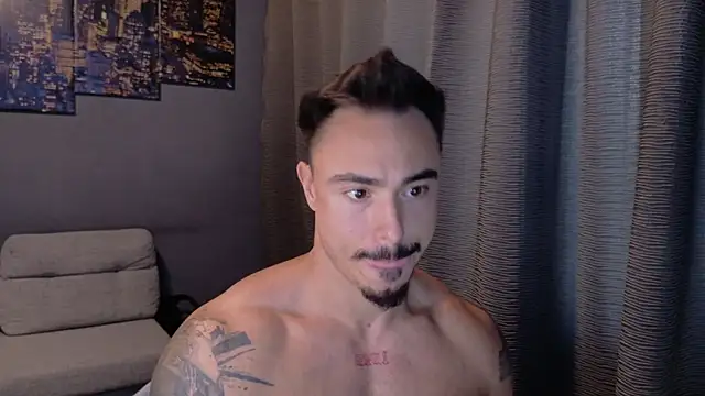 Snapshot of Master_Lukas chatting on 04-20-26, 02:29 Master Lukas online show from 04-20-26, 02:29