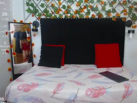 vsamanthaper1 online show from 03-07-26, 08:03