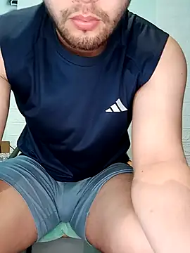 Snapshot of jakexxlust10 chatting on 06-24-26, 03:43 jakexxlust10 online show from 06-24-26, 03:43