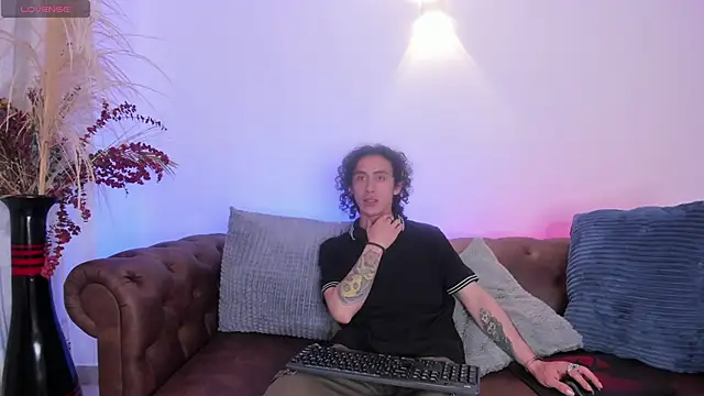 CalmaCaos online show from 02-22-26, 01:24