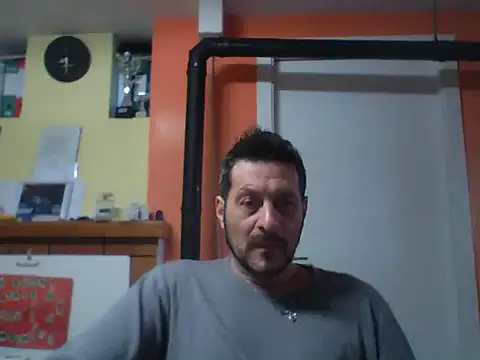 Snapshot of colosone chatting on 02-24-25, 07:33 colosone online show from 02-24-25, 07:33