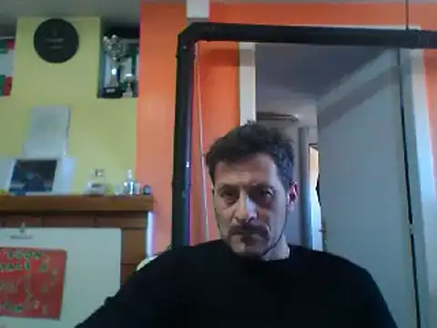 Snapshot of colosone chatting on 03-04-25, 01:49 colosone online show from 03-04-25, 01:49