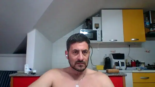 colosone online show from 04-15-26, 01:48