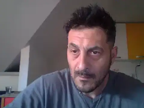Snapshot of colosone chatting on 03-16-25, 07:04 colosone online show from 03-16-25, 07:04