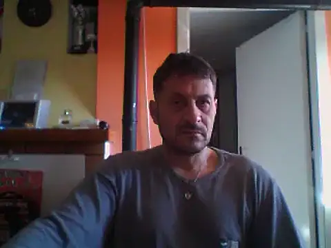 Snapshot of colosone chatting on 03-13-25, 07:31 colosone online show from 03-13-25, 07:31