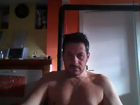 Snapshot of colosone chatting on 03-10-25, 06:38 colosone online show from 03-10-25, 06:38
