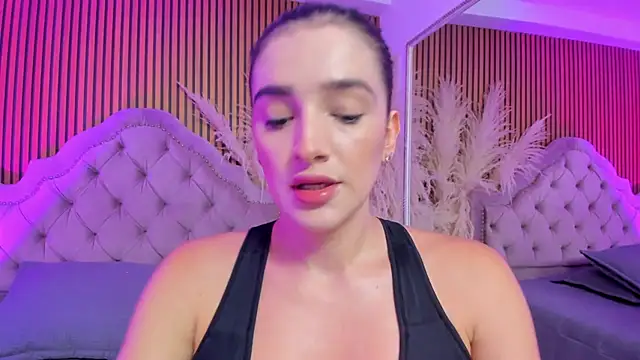 Violett hott  online show from 03-04-26, 12:24