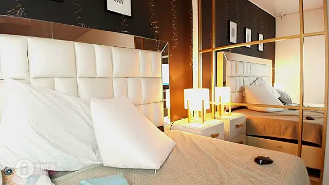 Snapshot of gaby_jazmin chatting on 02-11-26, 07:47 gaby jazmin online show from 02-11-26, 07:47