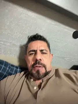 wolfbucker online show from 03-31-26, 05:26