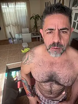 wolfbucker online show from 02-26-26, 04:07