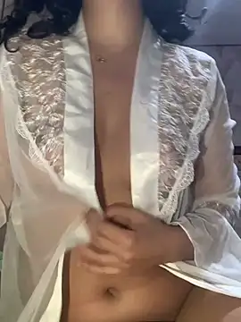 Snapshot of NaaRo-1 chatting on 02-25-26, 07:36 NaaRo-1 online show from 02-25-26, 07:36