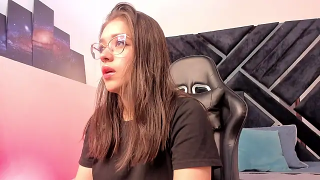 Ariana Montiel online show from 01-14-26, 06:55