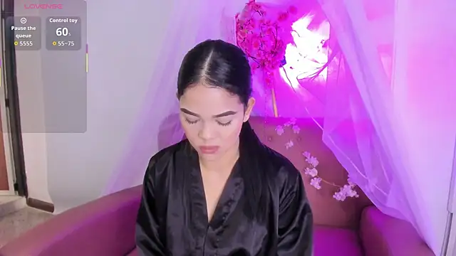 Luna  02 online show from 04-01-26, 01:41