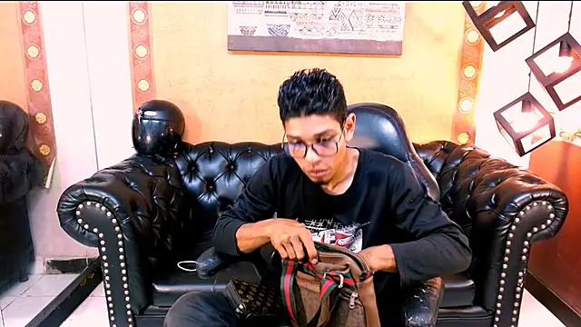 Jeik Lorens online show from 01-14-26, 08:23