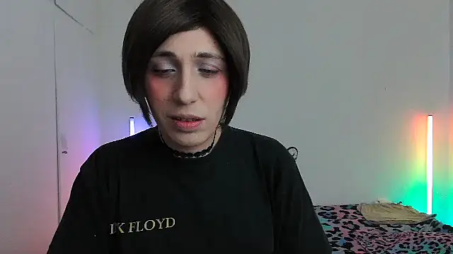 HoneyValentine online show from 02-12-26, 09:58