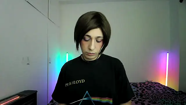 HoneyValentine online show from 02-13-26, 09:48