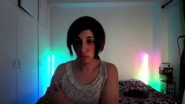 HoneyValentine online show from 04-13-26, 06:45