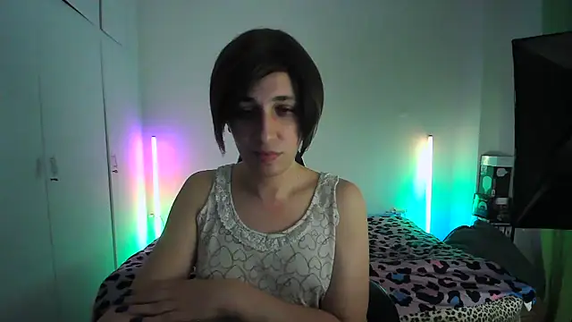 Snapshot of HoneyValentine chatting on 06-06-26, 07:41 HoneyValentine online show from 06-06-26, 07:41