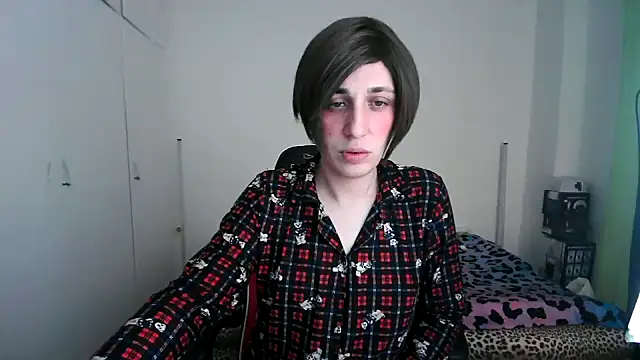 HoneyValentine online show from 04-23-26, 06:53