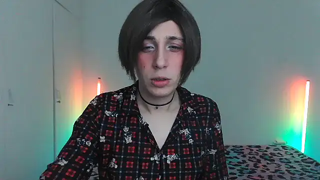 HoneyValentine online show from 03-07-26, 08:47