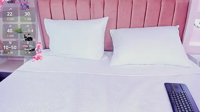 Katteyes   online show from 04-13-26, 12:53