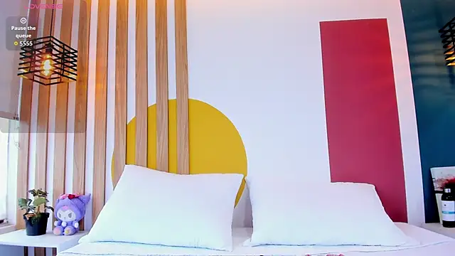 Katteyes   online show from 05-27-26, 01:40