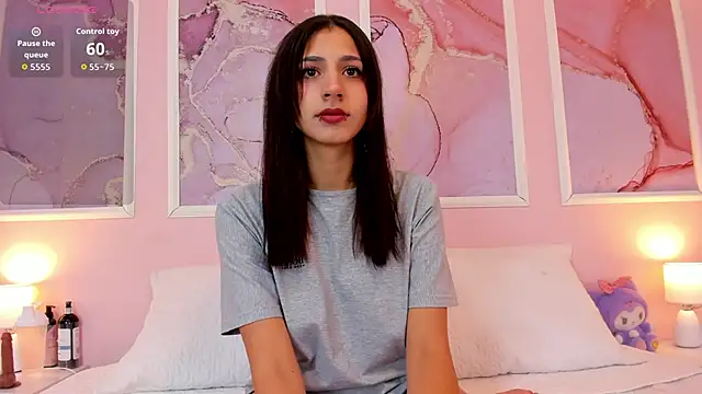 Snapshot of Katteyes__ chatting on 01-09-26, 12:23 Katteyes online show from 01-09-26, 12:23